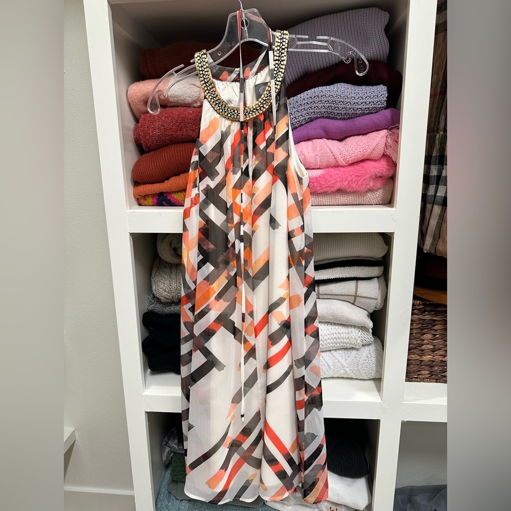 Size 2 vince camuto dress.